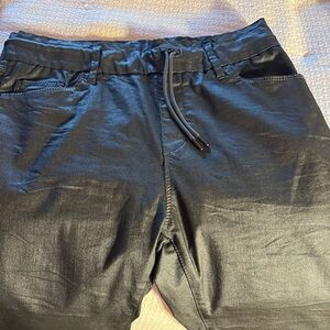 Bevy Flog 30 Dark sheen gray, like new ,